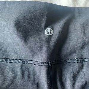 Black lululemon leggings